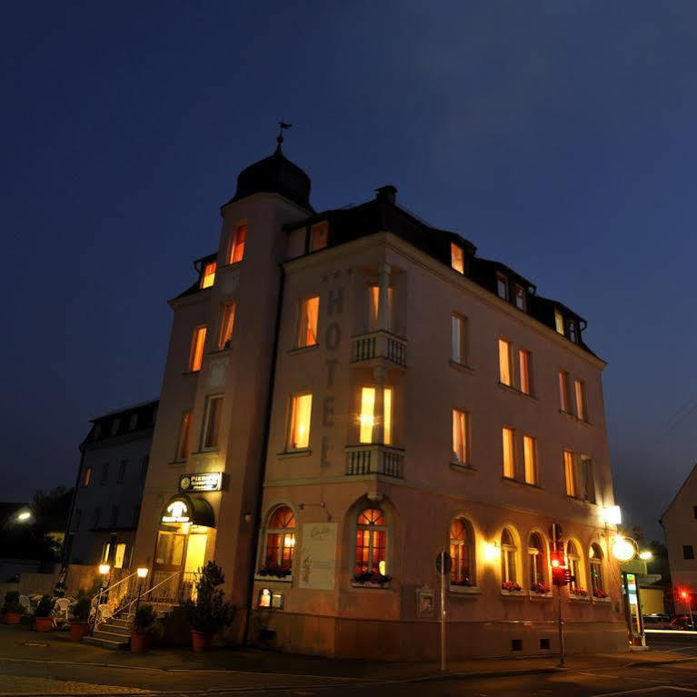 Hotel Grader Neustadt an der Waldnaab Exteriör bild